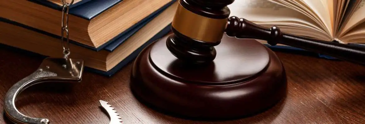 Noções de Direito Penal Noções de Direito Penal