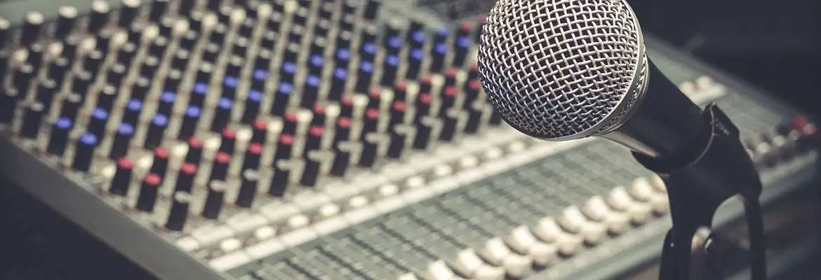 Locução e Sonoplastia