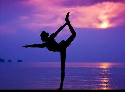Ioga (Yoga) Ioga (Yoga)